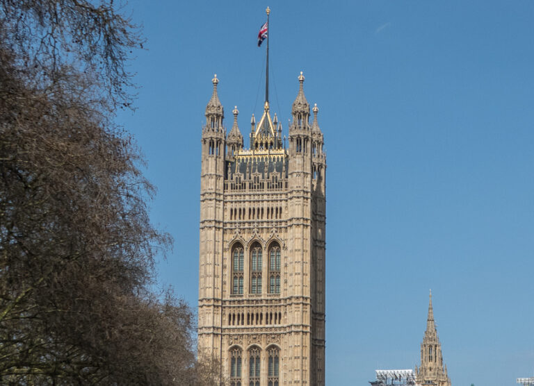 Victoria_Tower,_Houses_of_Parliament,_London_SW1_-_geograph.org.uk_-_4897309